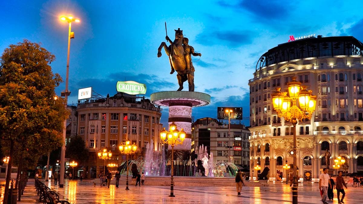 ARNAVUTLUK KUZEY MAKEDONYA KOSOVA RÜYASI TURU THY ile 3 Gece 4 Gün ÜSKÜP GİDİŞ / PRİŞTİNE DÖNÜŞ VİZESİZ