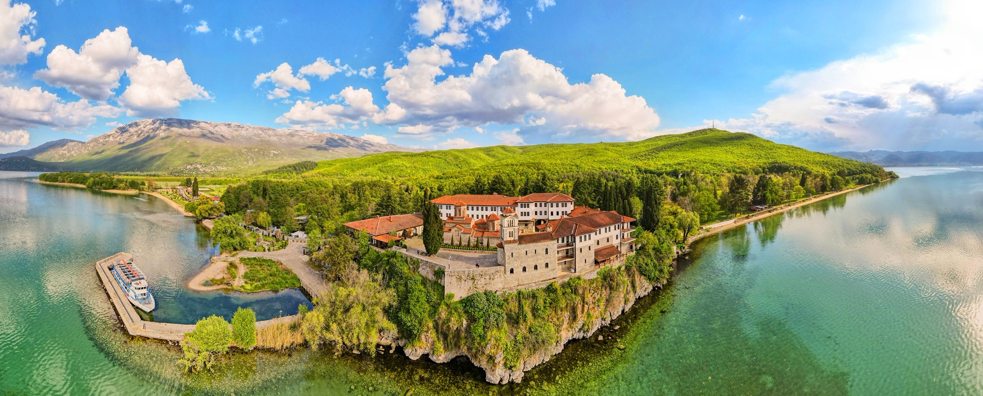 ARNAVUTLUK KUZEY MAKEDONYA KOSOVA RÜYASI TURU THY ile 3 Gece 4 Gün ÜSKÜP GİDİŞ / PRİŞTİNE DÖNÜŞ VİZESİZ