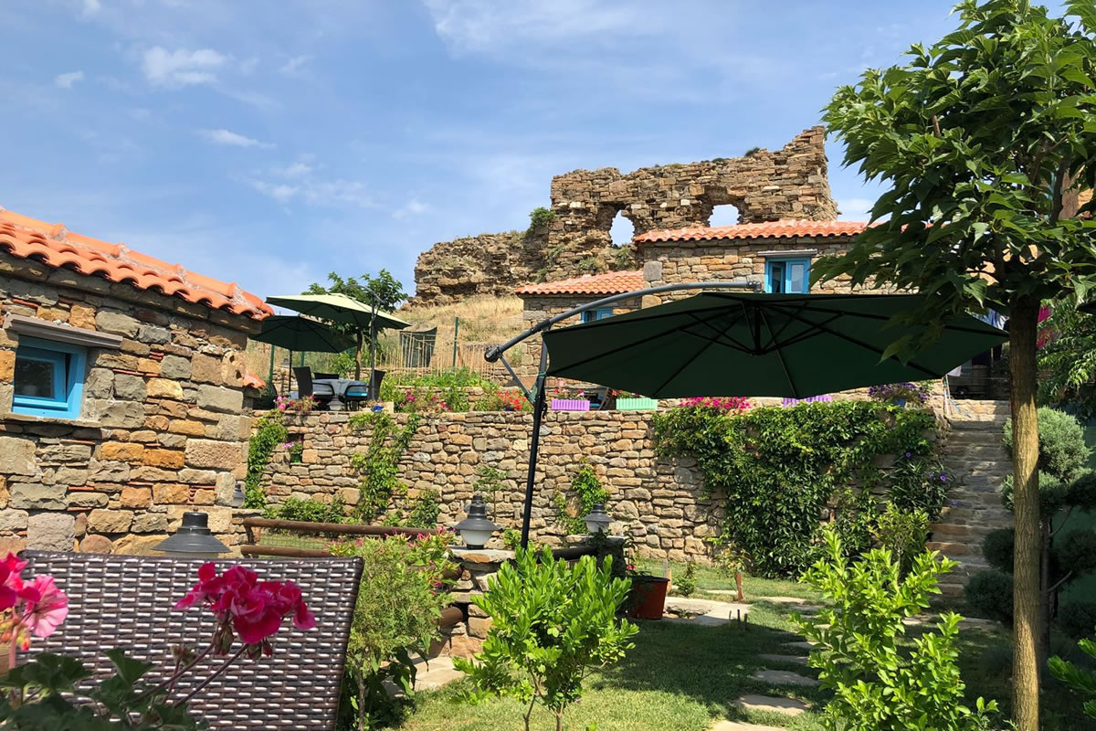 Gökçeada Bozcaada Assos Ayvalık Şeytansofrası Turu / 2 Gece Otel Konaklamalı / İstanbul Çıkışlı 